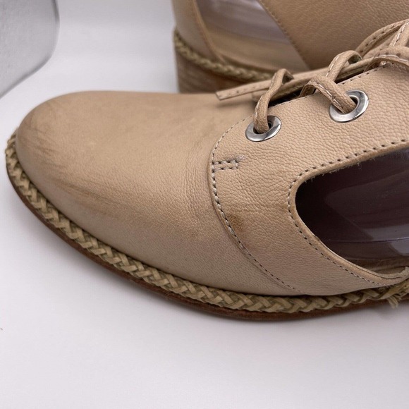 Stuart Weitzman Women’s Size 10 Tan almond Lace Up Leather Loafers Oxfords - Picture 10 of 16